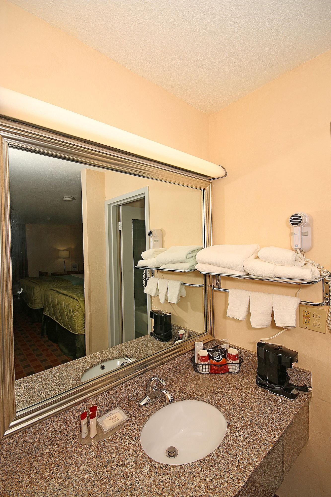 Ramada By Wyndham Wytheville Dış mekan fotoğraf