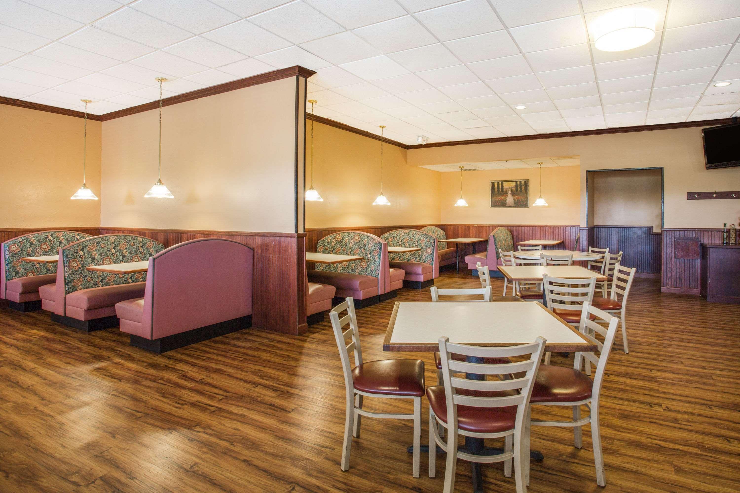 Ramada By Wyndham Wytheville Dış mekan fotoğraf
