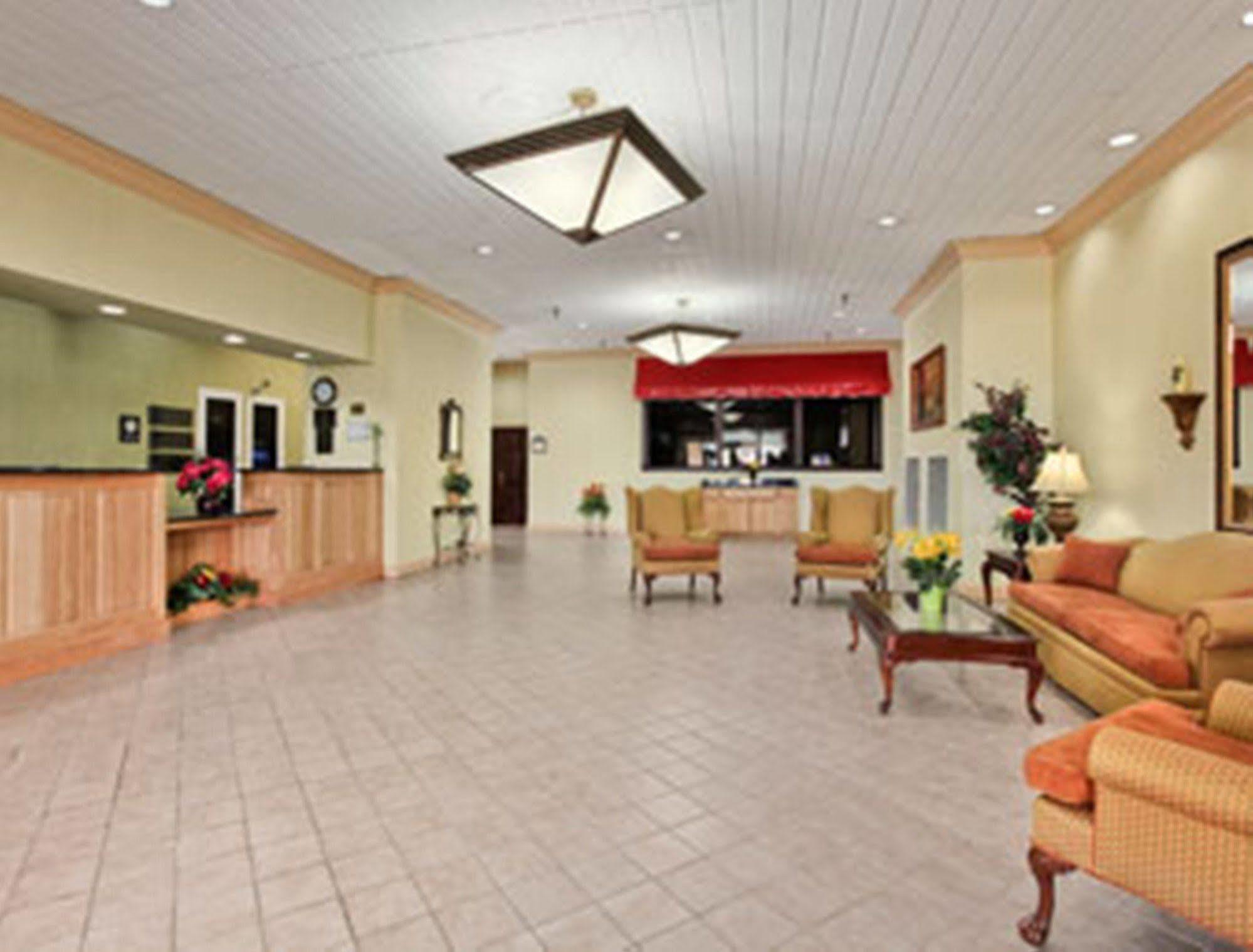 Ramada By Wyndham Wytheville Dış mekan fotoğraf