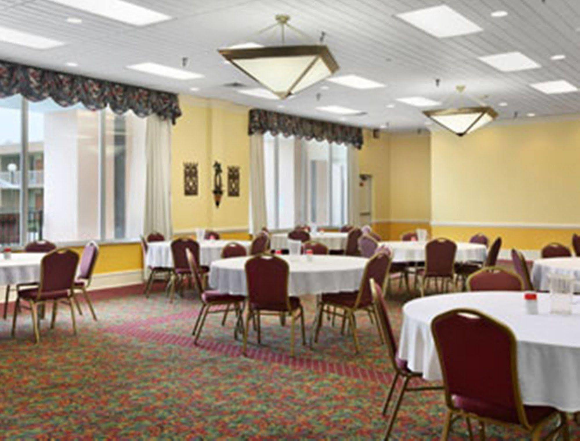 Ramada By Wyndham Wytheville Dış mekan fotoğraf