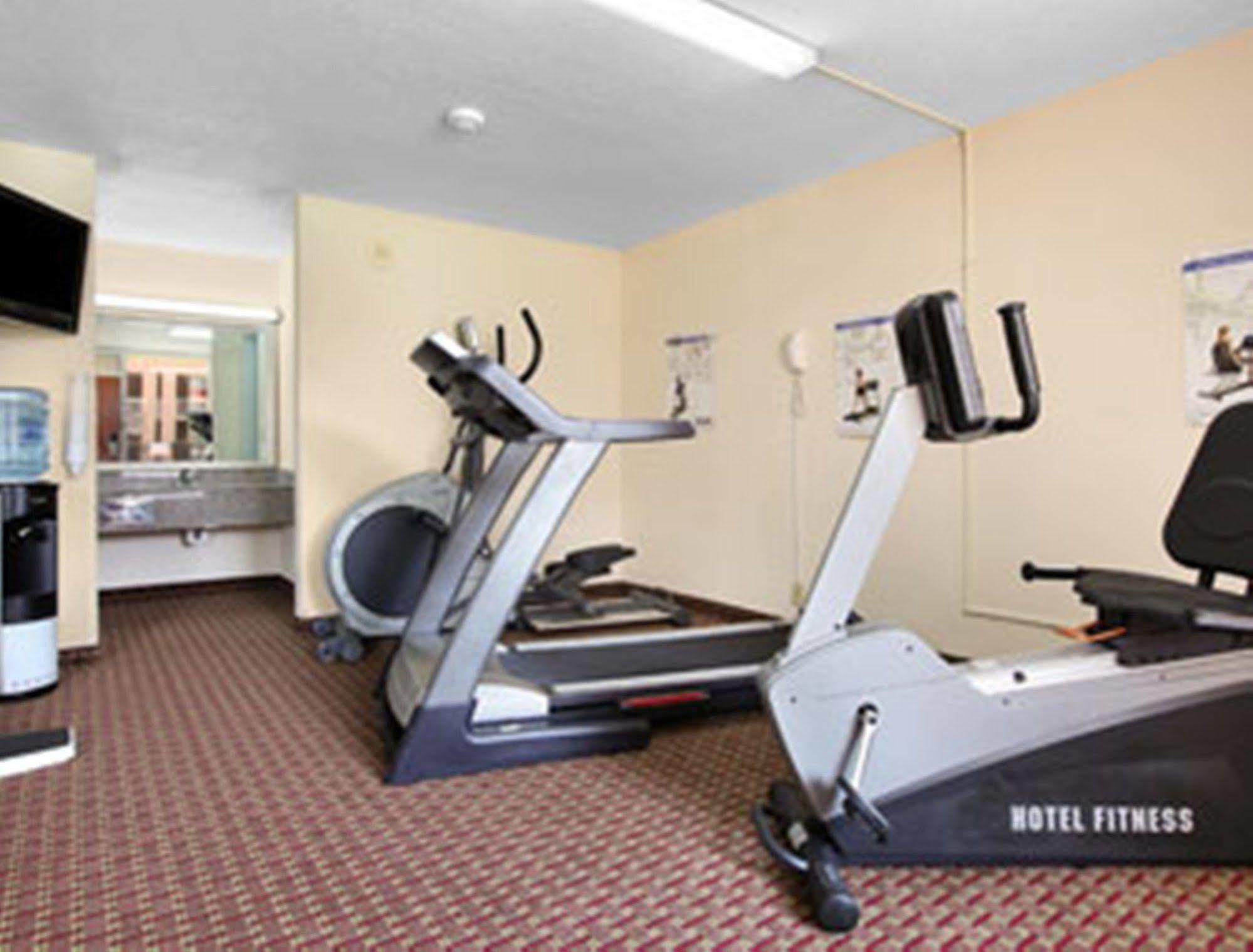 Ramada By Wyndham Wytheville Dış mekan fotoğraf