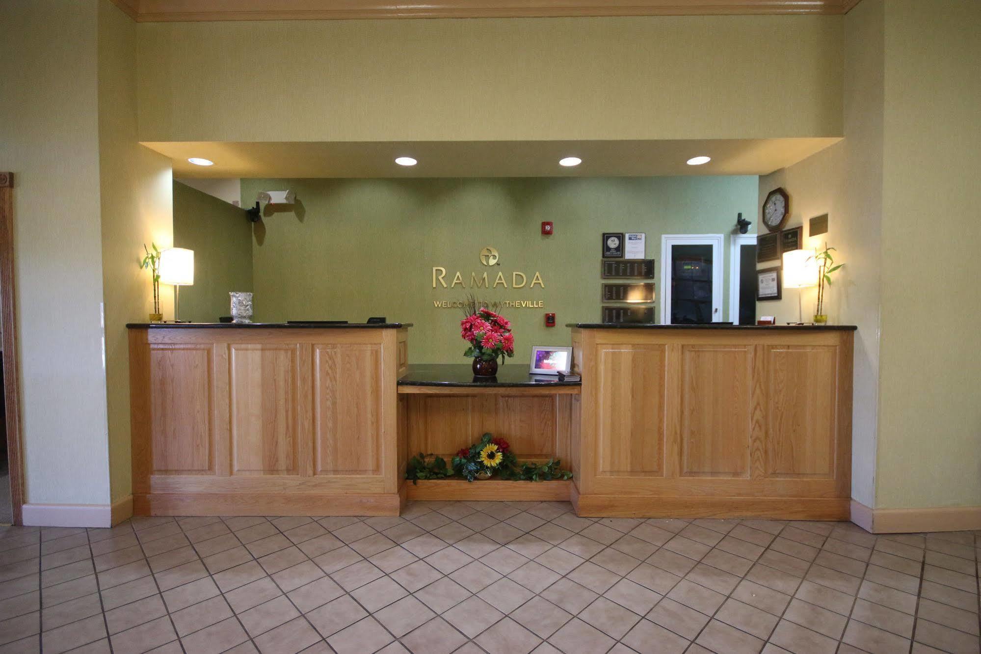 Ramada By Wyndham Wytheville Dış mekan fotoğraf